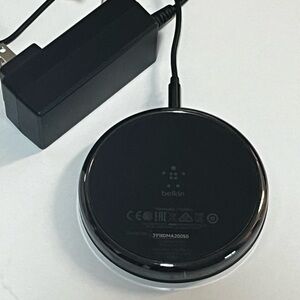 Belkin wireless Black Charging Pad